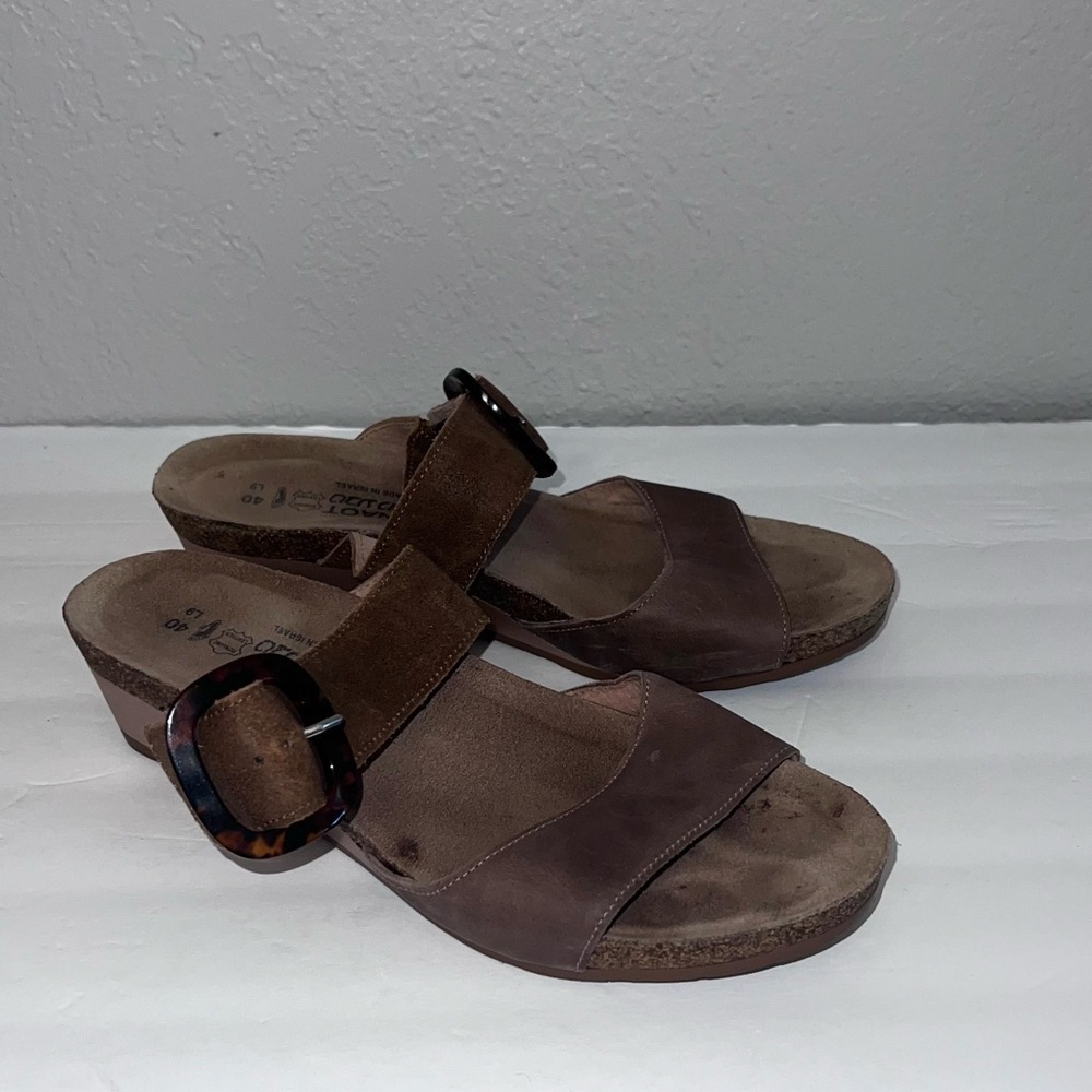 Naot Brown Kingdom Wedge Slide Sandals Women Size 40 EU or 9